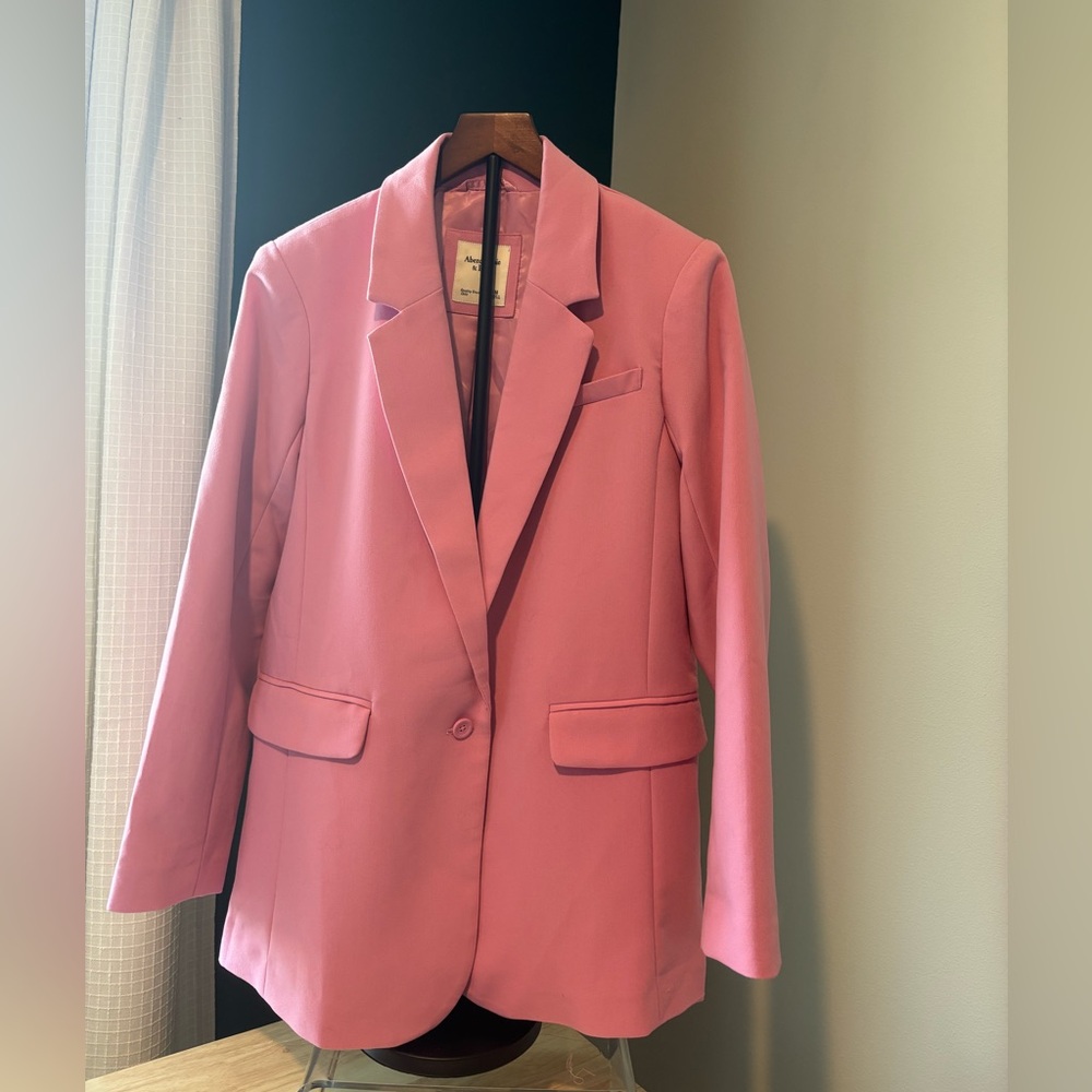 Abercrombie and Fitch Pink Women's Blazer